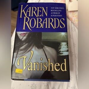 Vanished by Karen Robards